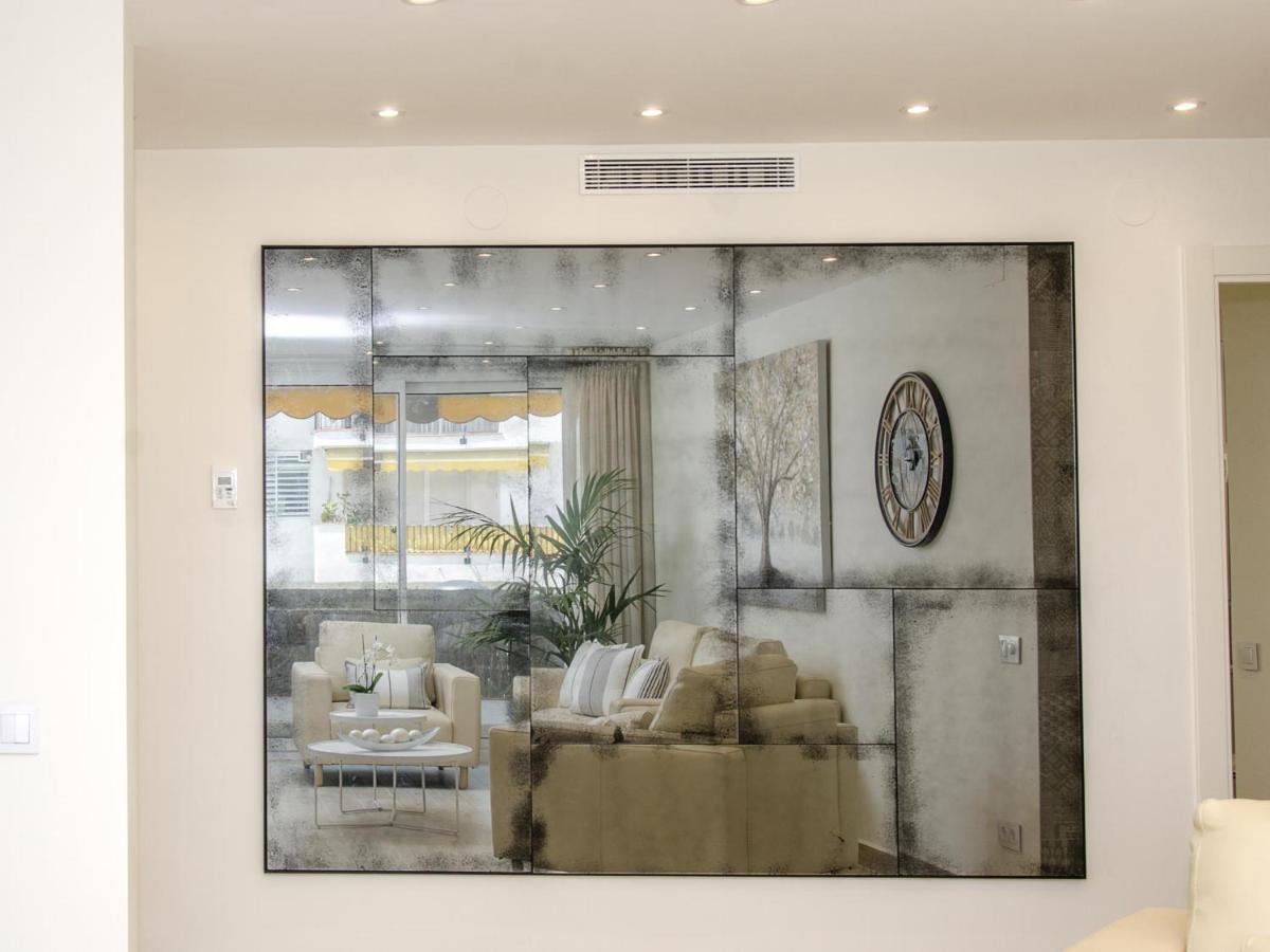 Sitges Spaces Oasis Suites- 4 Bedroom, 4 Ensuite Bathrooms, Terrace, Pool, Sitges Centre エクステリア 写真